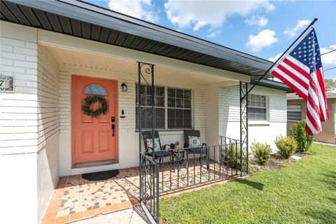 Photo of 3307 W Braddock Street, Tampa, FL 33607 (MLS # TB8484694)