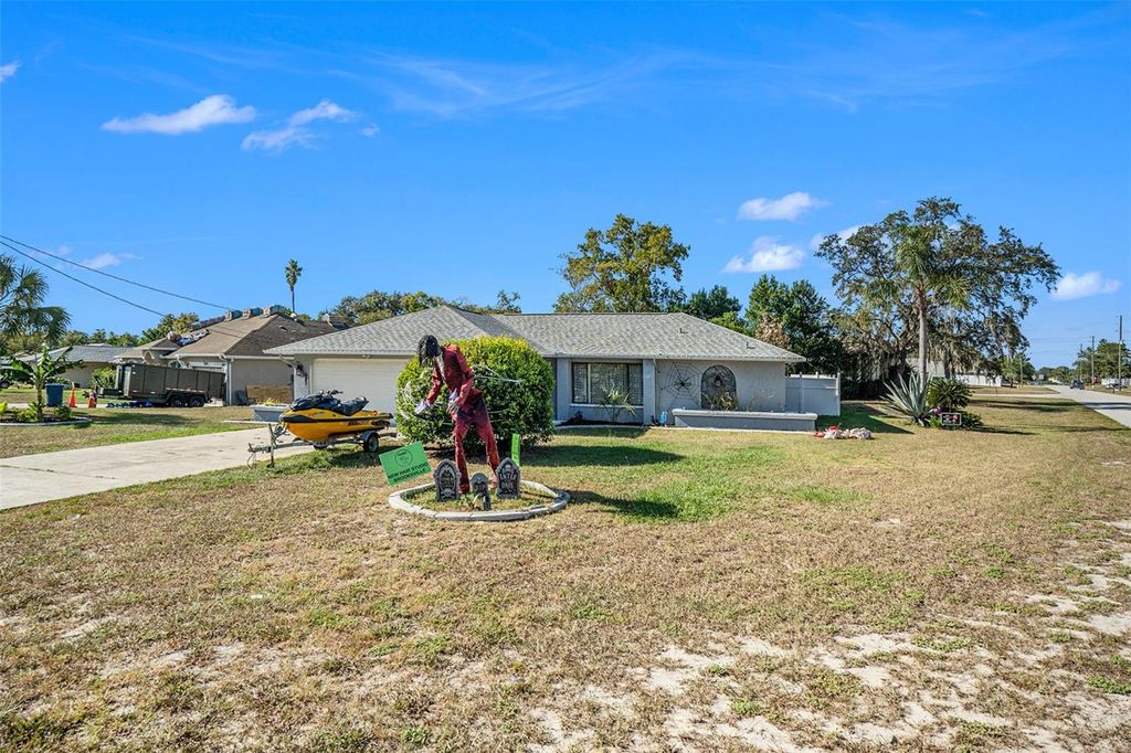 Photo of 11011 Upton Street, Spring Hill, FL 34608 (MLS # TB8438908)