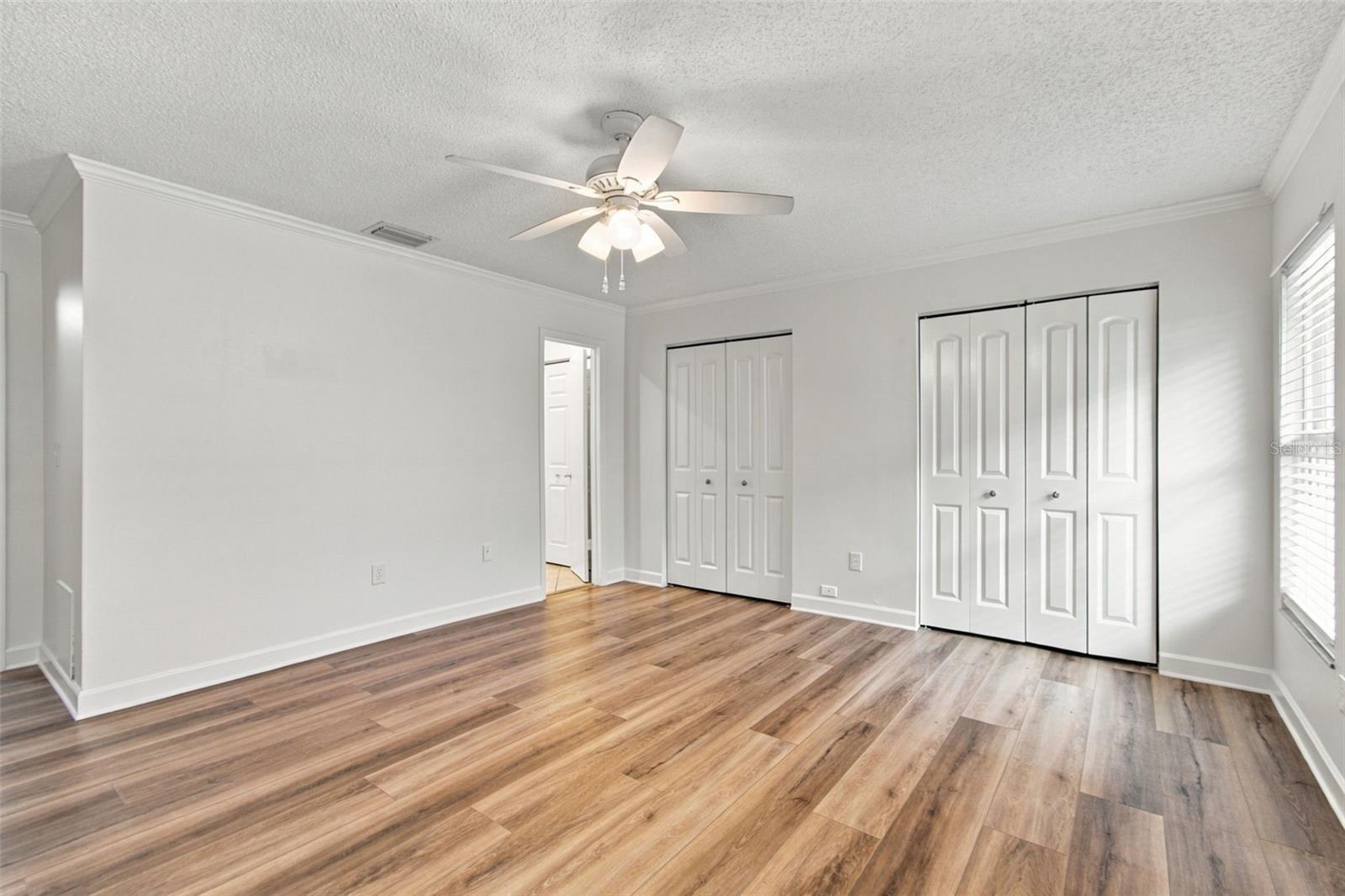 11905 HICKORYNUT DRIVE