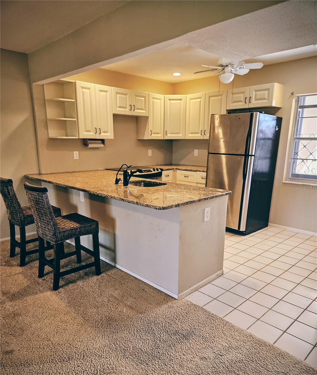 215 RUBENS DRIVE 215G