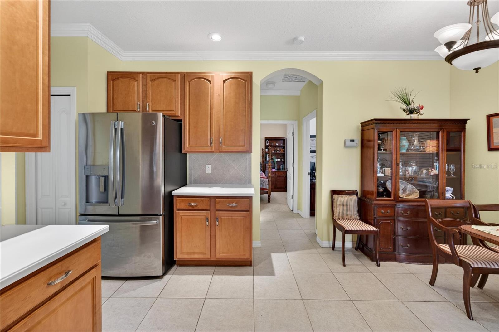 LYNDHURST CONDO - Residential