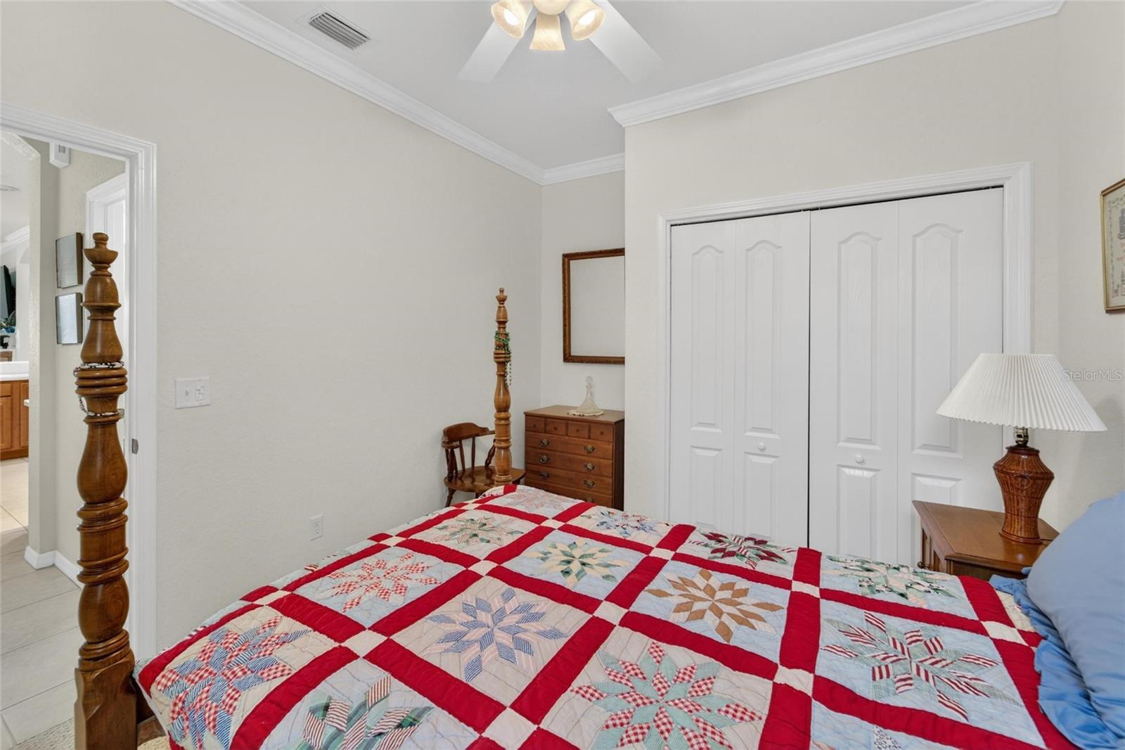 LYNDHURST CONDO - Residential