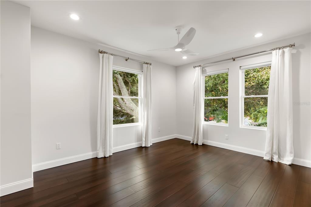 SNELL & HAMLETTS NORTH SHORE ADD - Residential