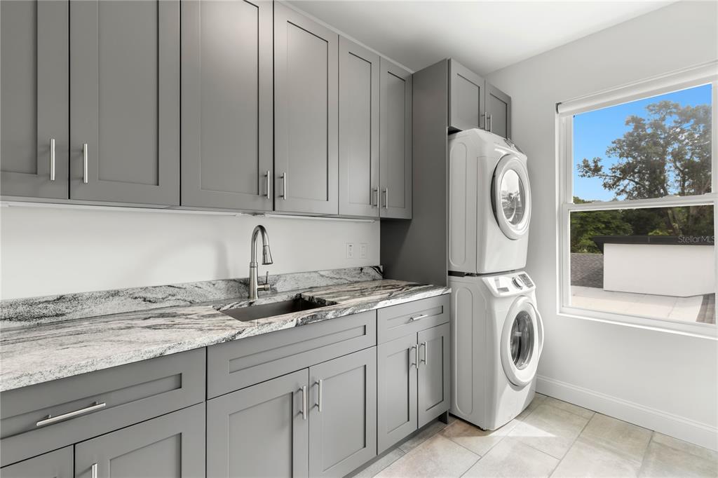 SNELL & HAMLETTS NORTH SHORE ADD - Residential