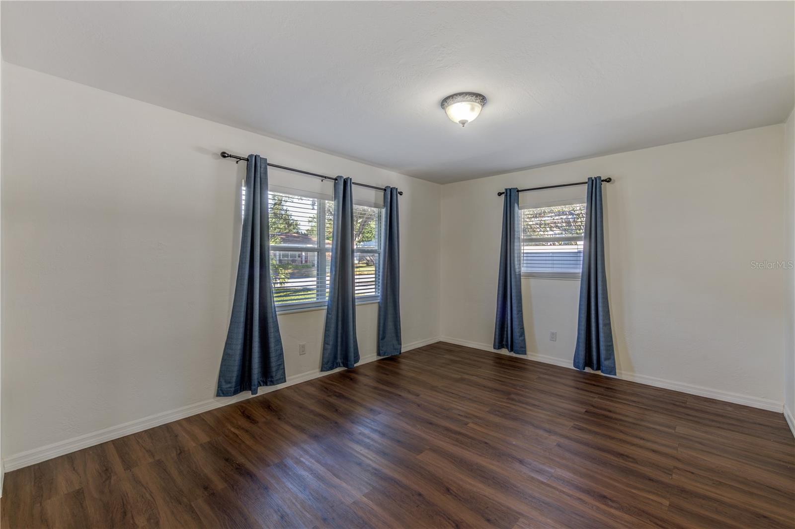 BRENTWOOD HEIGHTS - Residential Lease