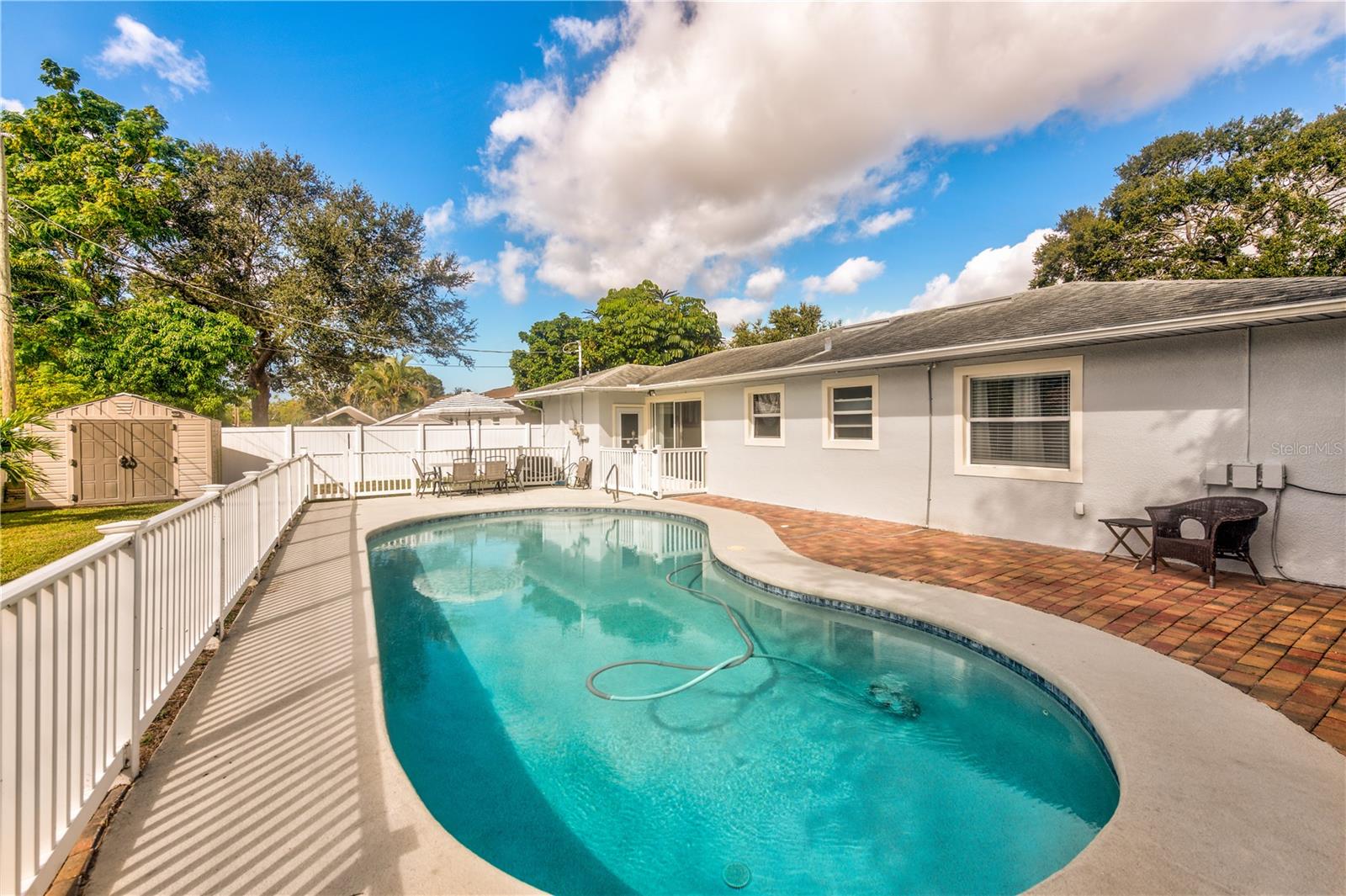 BRENTWOOD HEIGHTS - Residential Lease