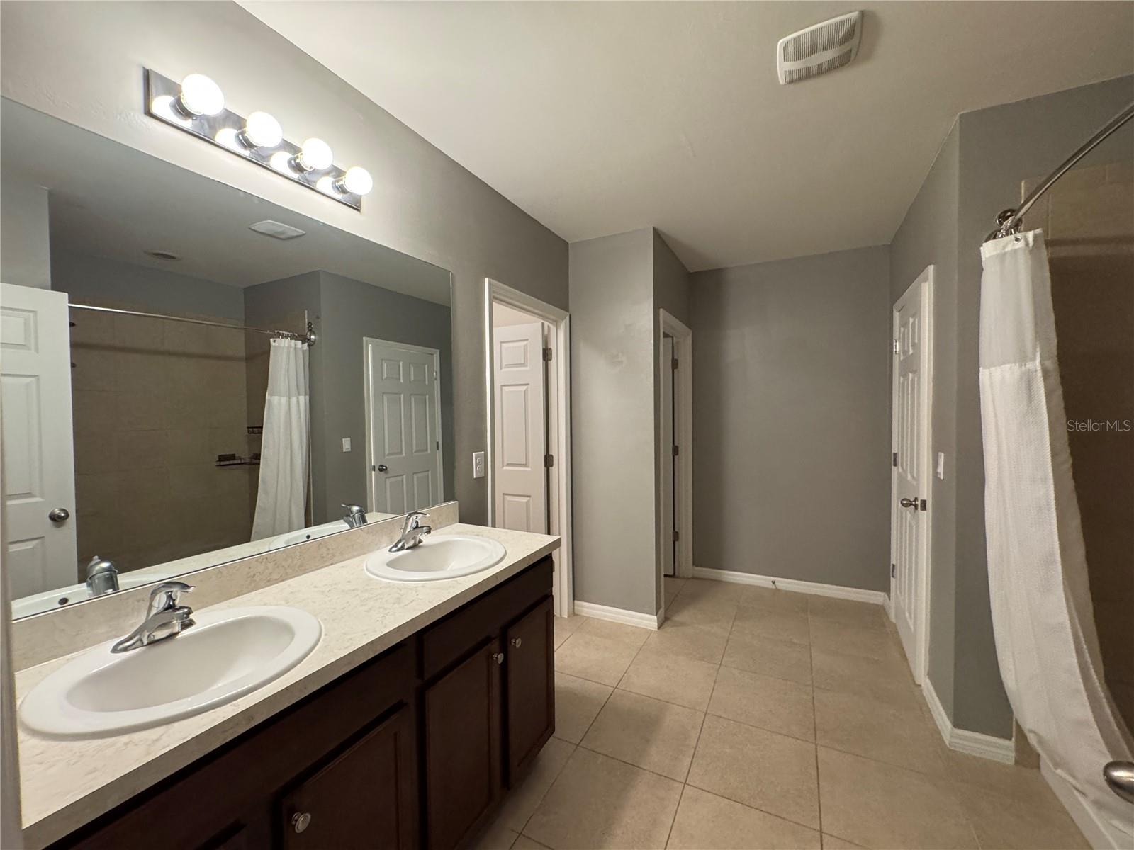 PUNTA GORDA ISLES SEC 20 - Residential Lease