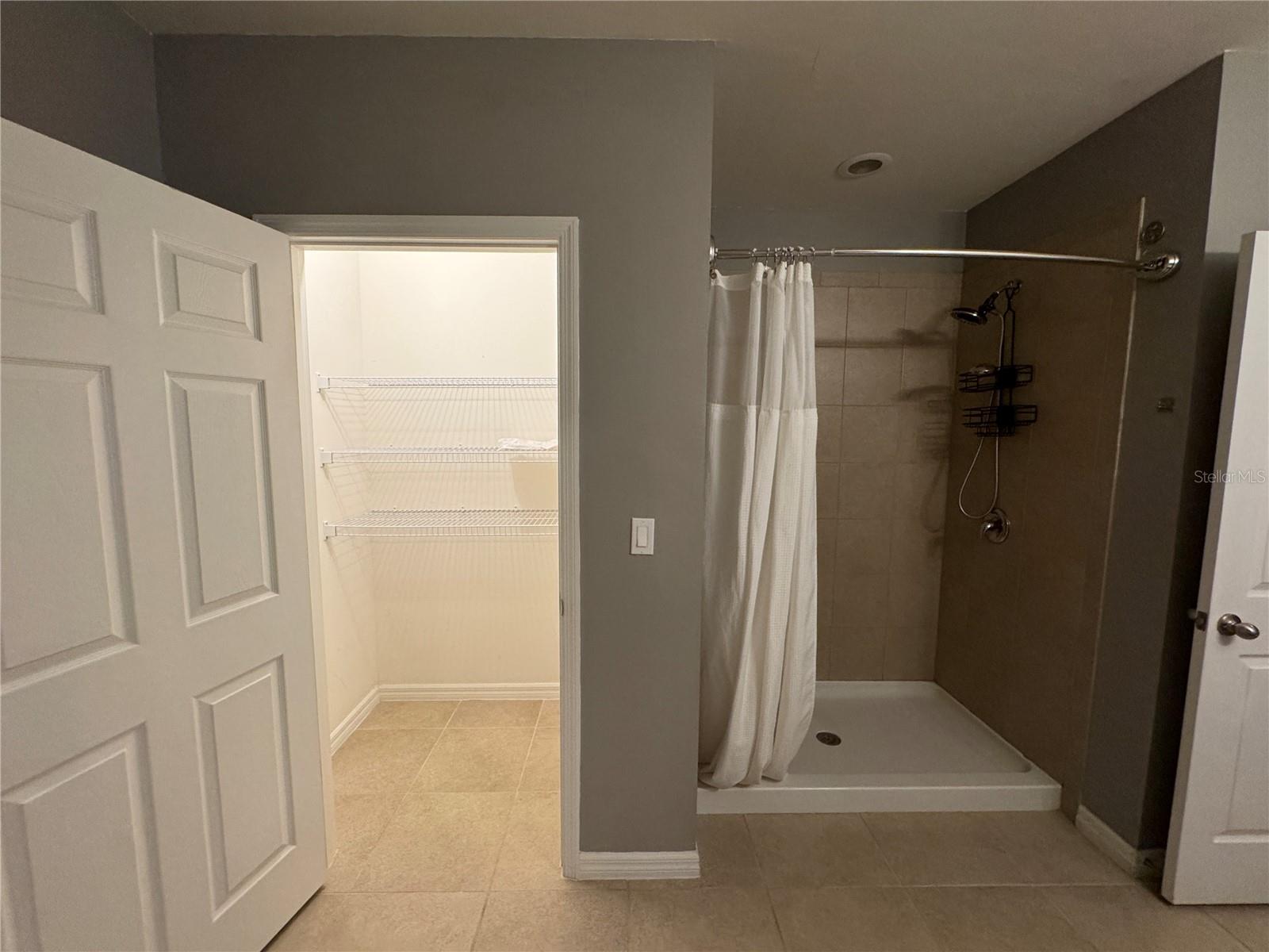 PUNTA GORDA ISLES SEC 20 - Residential Lease