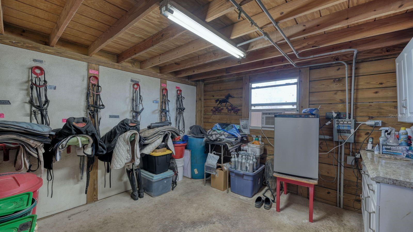 SADDLE CREEK - Residential