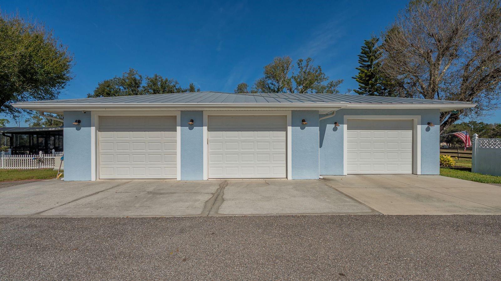 SADDLE CREEK - Residential