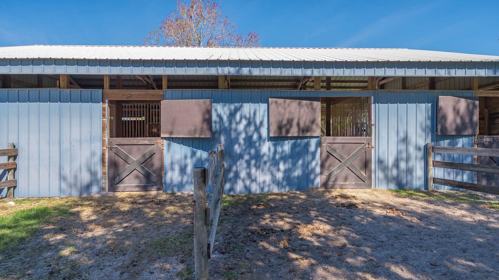 SADDLE CREEK - Residential