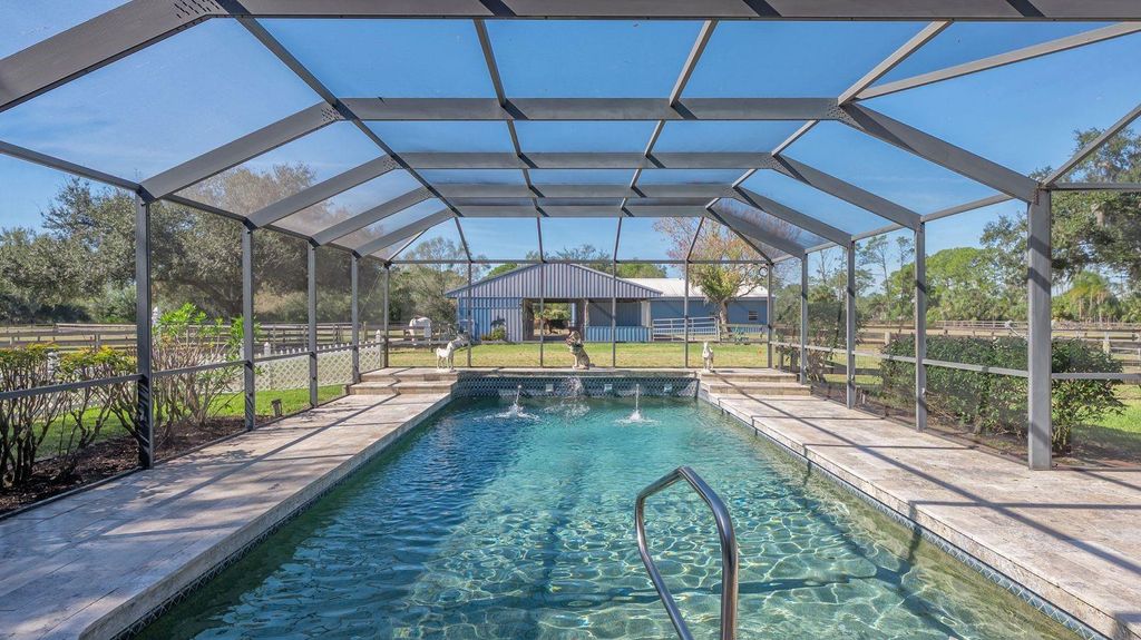 Photo of 7610 Saddle Creek Trail, Sarasota, FL 34241 (MLS # A4684192)