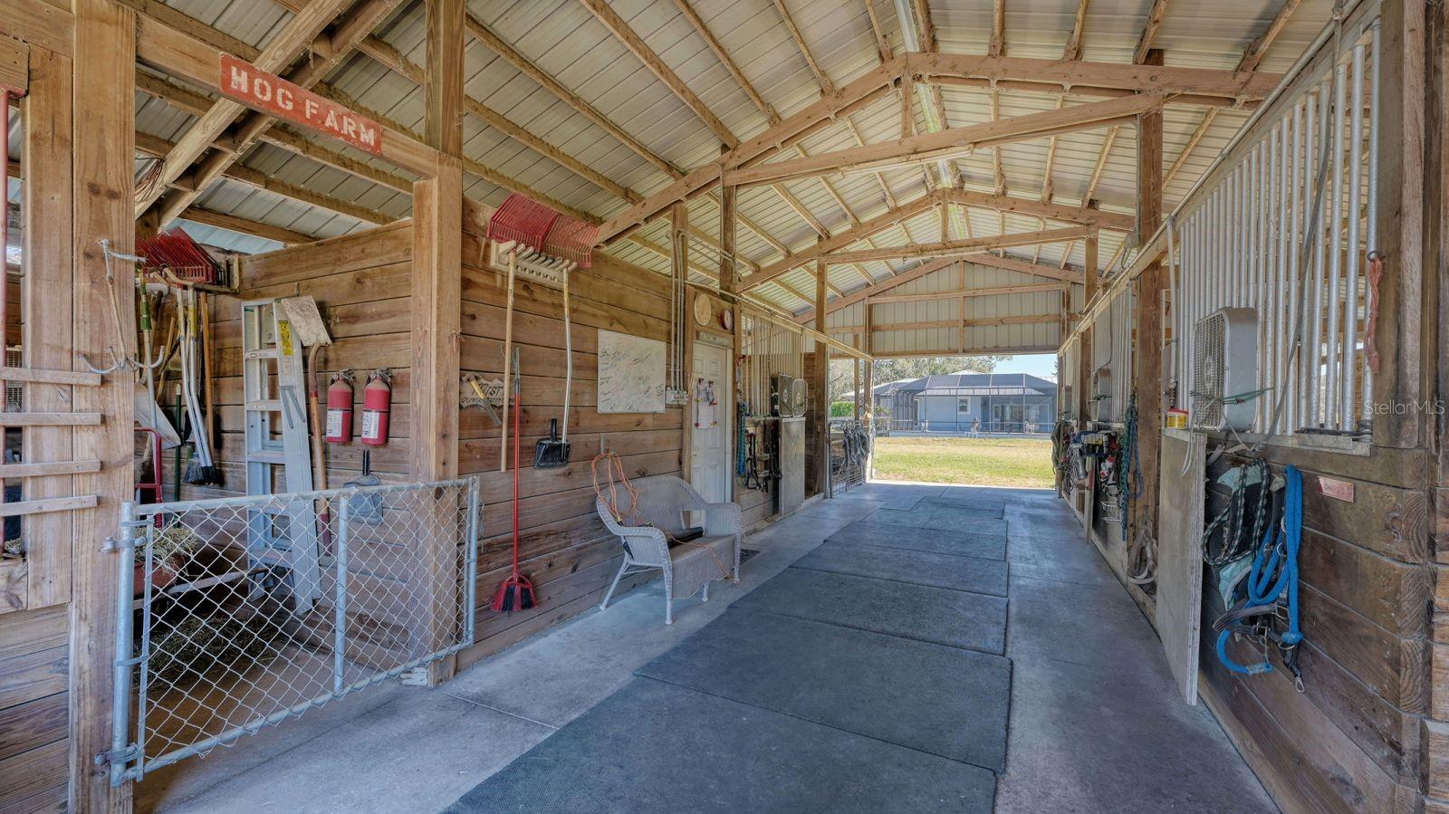 SADDLE CREEK - Residential