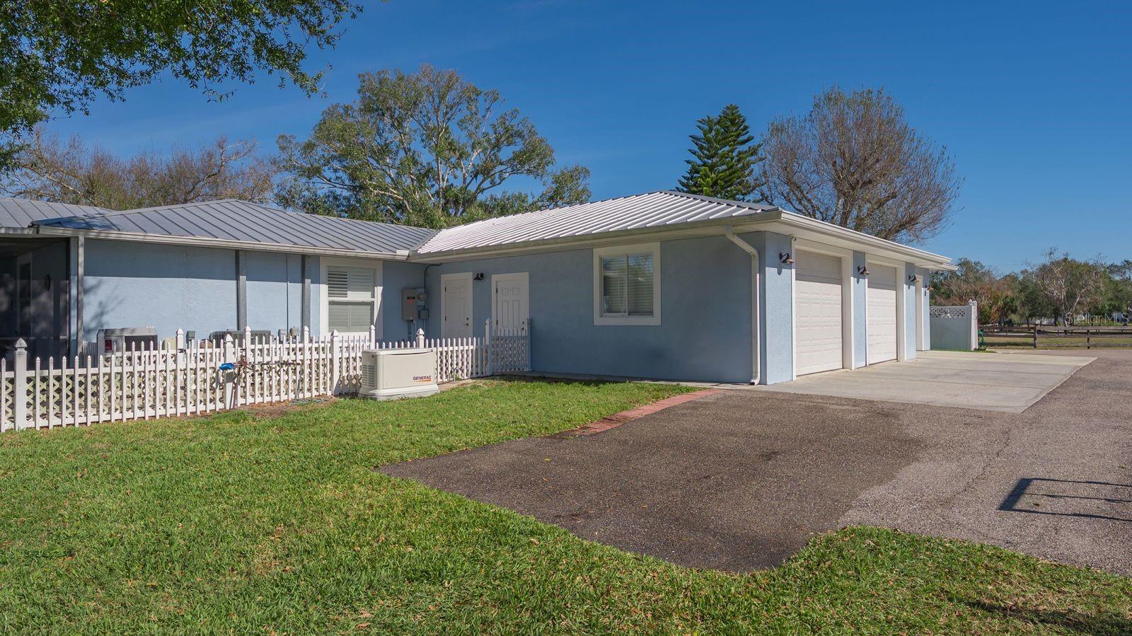 SADDLE CREEK - Residential