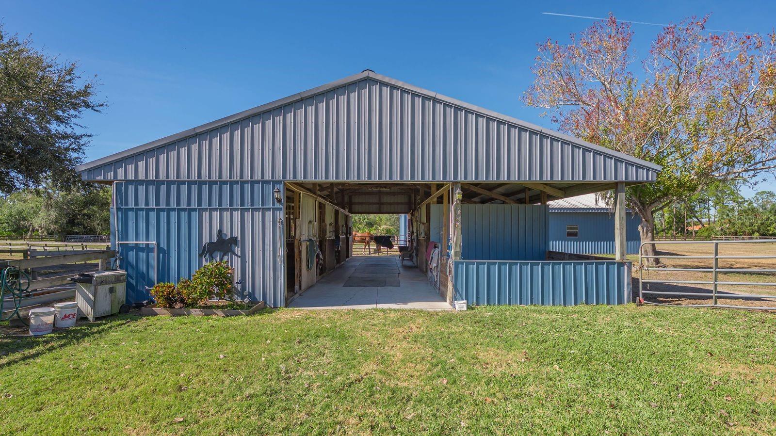 SADDLE CREEK - Residential