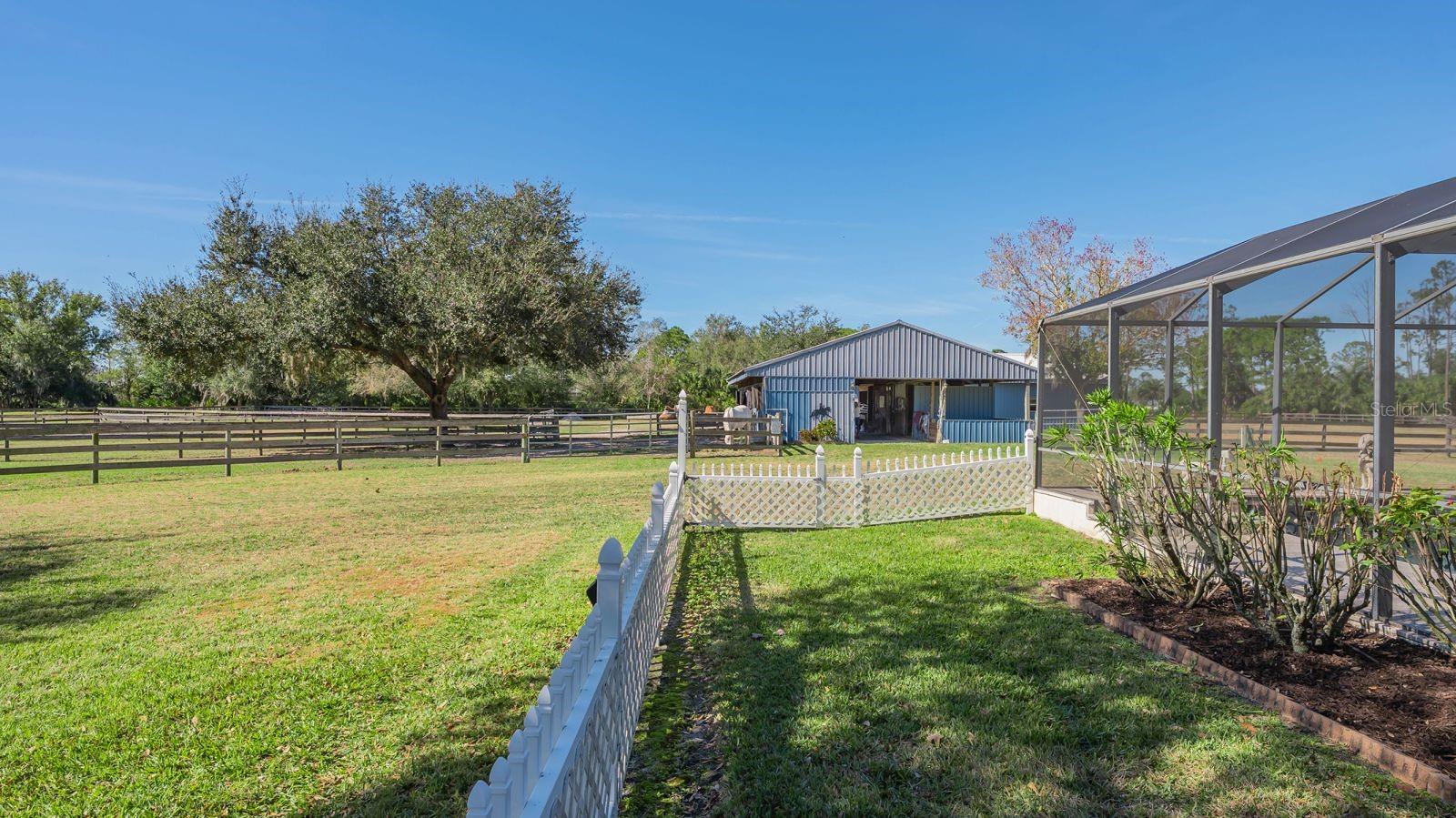 SADDLE CREEK - Residential