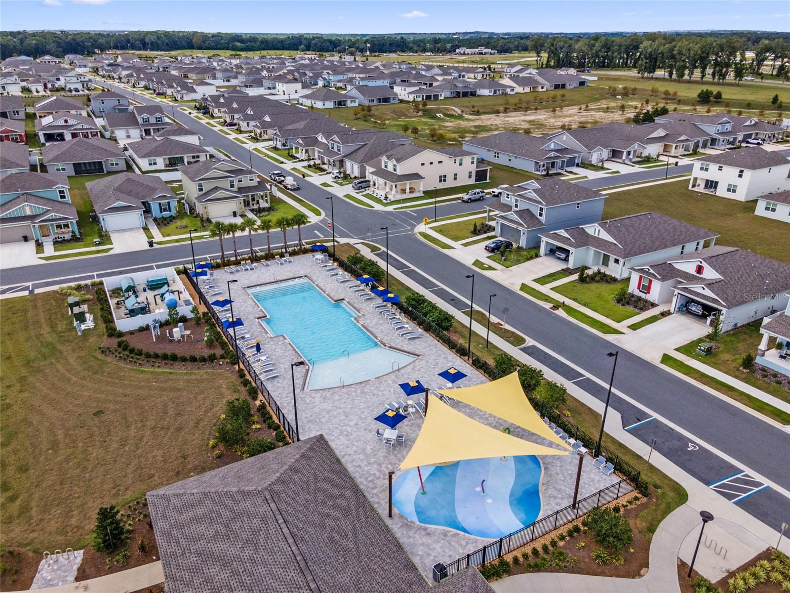 CALESA TOWNSHIP ROAN HILLS - Residential