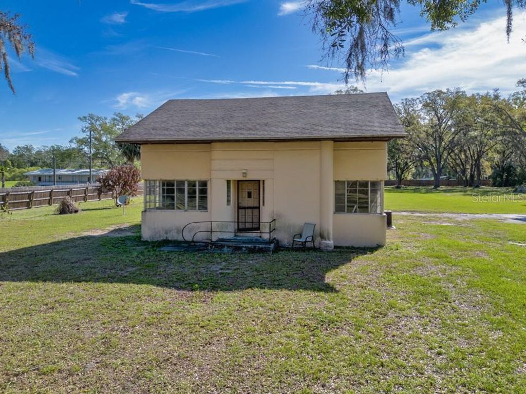 Photo of 6919 Orient Road, Tampa, FL 33610 (MLS # TB8489507)
