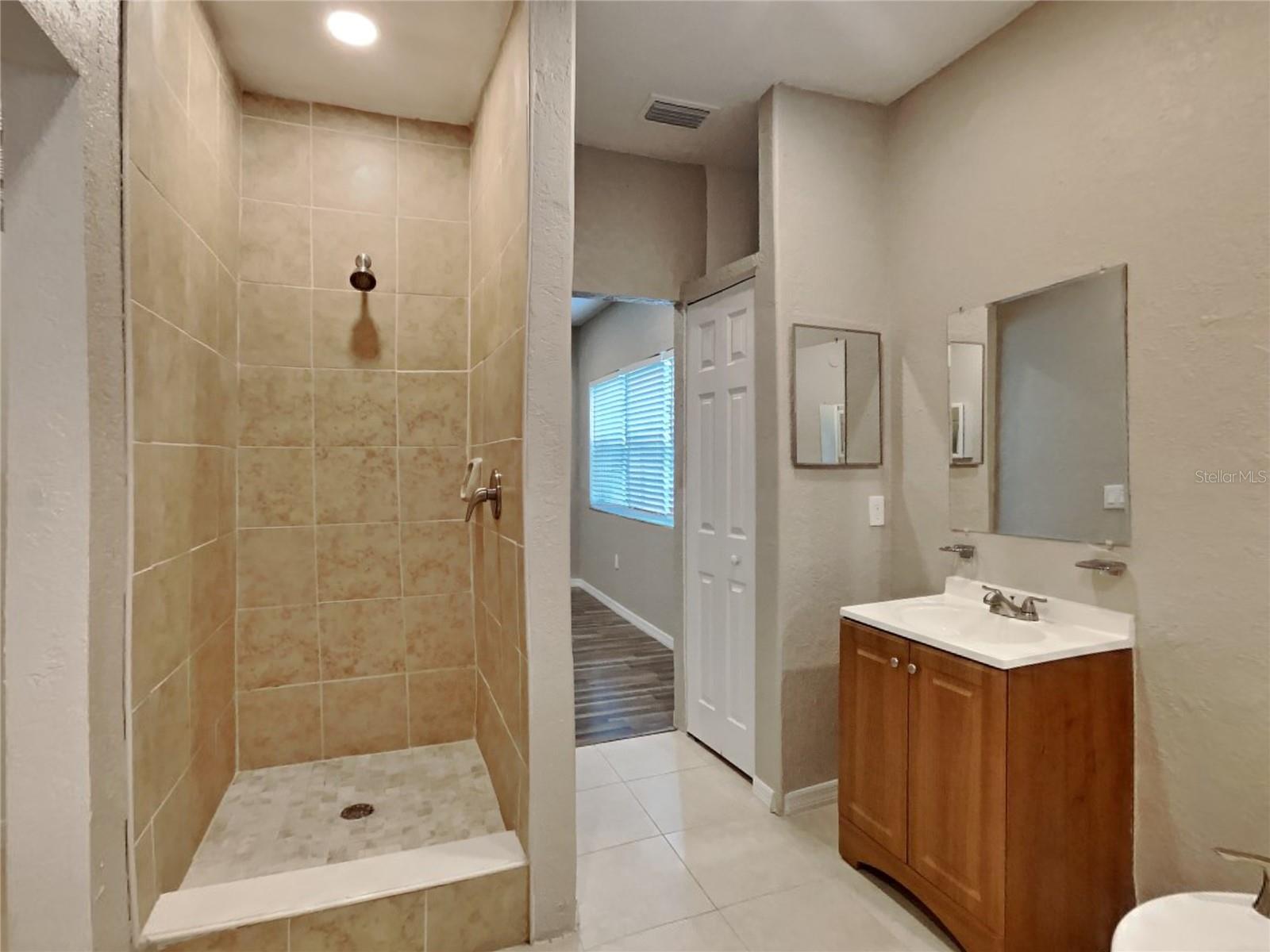 PORT CHARLOTTE SEC 051 - Residential Lease