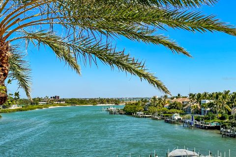 A home in LONGBOAT KEY