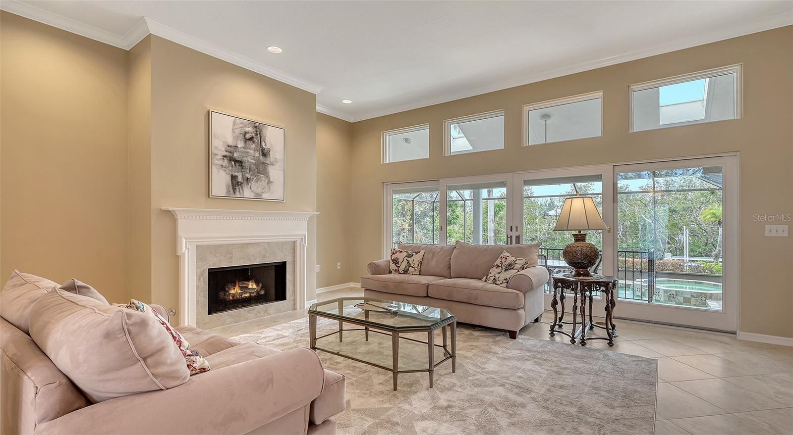 BAY ISLES - Residential