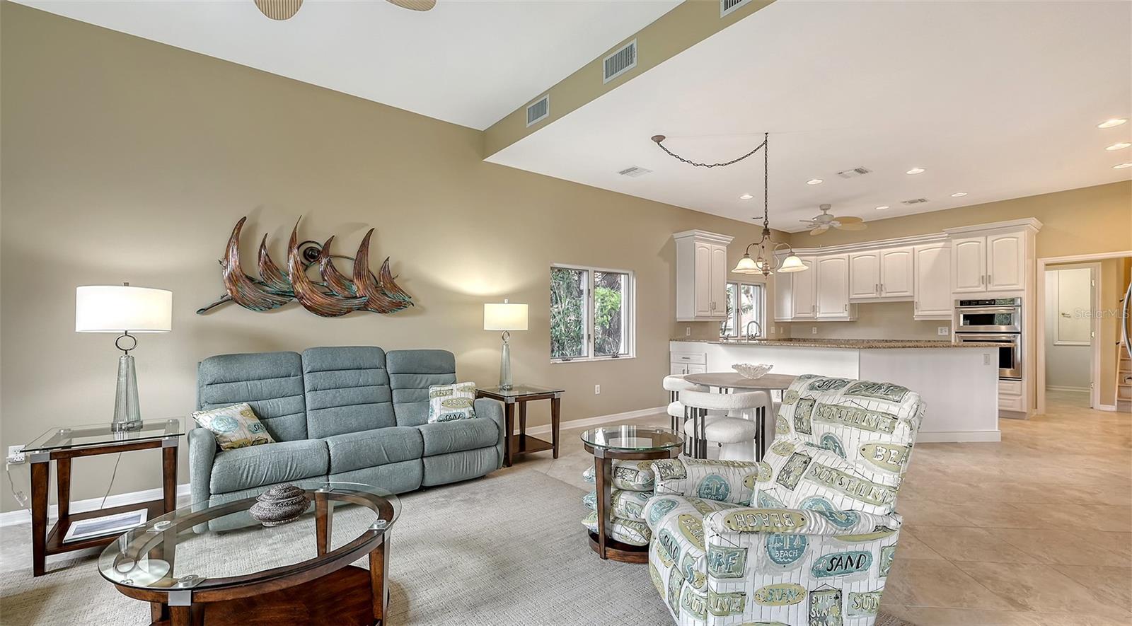 BAY ISLES - Residential