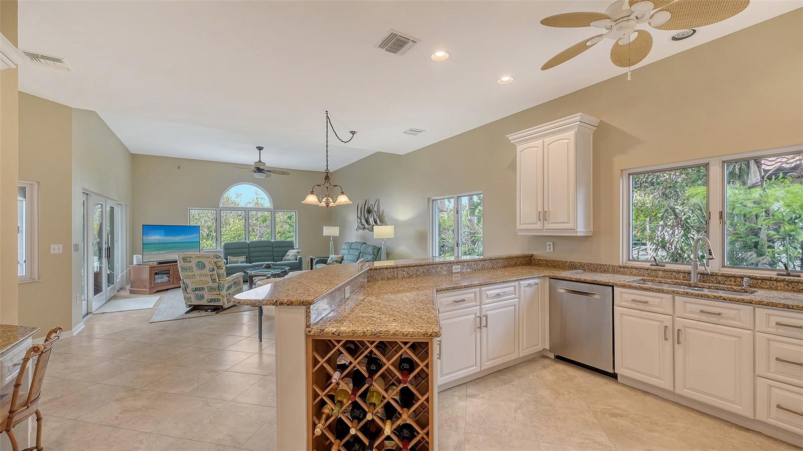 BAY ISLES - Residential