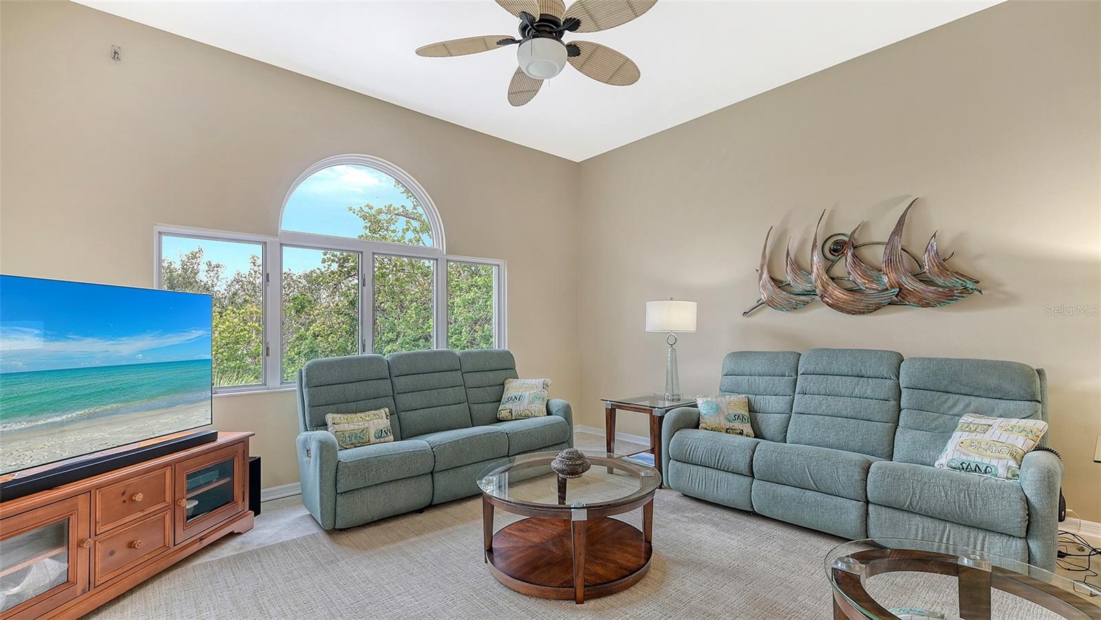 BAY ISLES - Residential