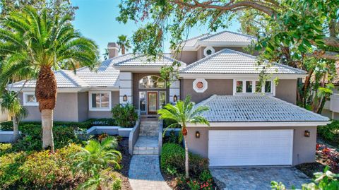 A home in LONGBOAT KEY