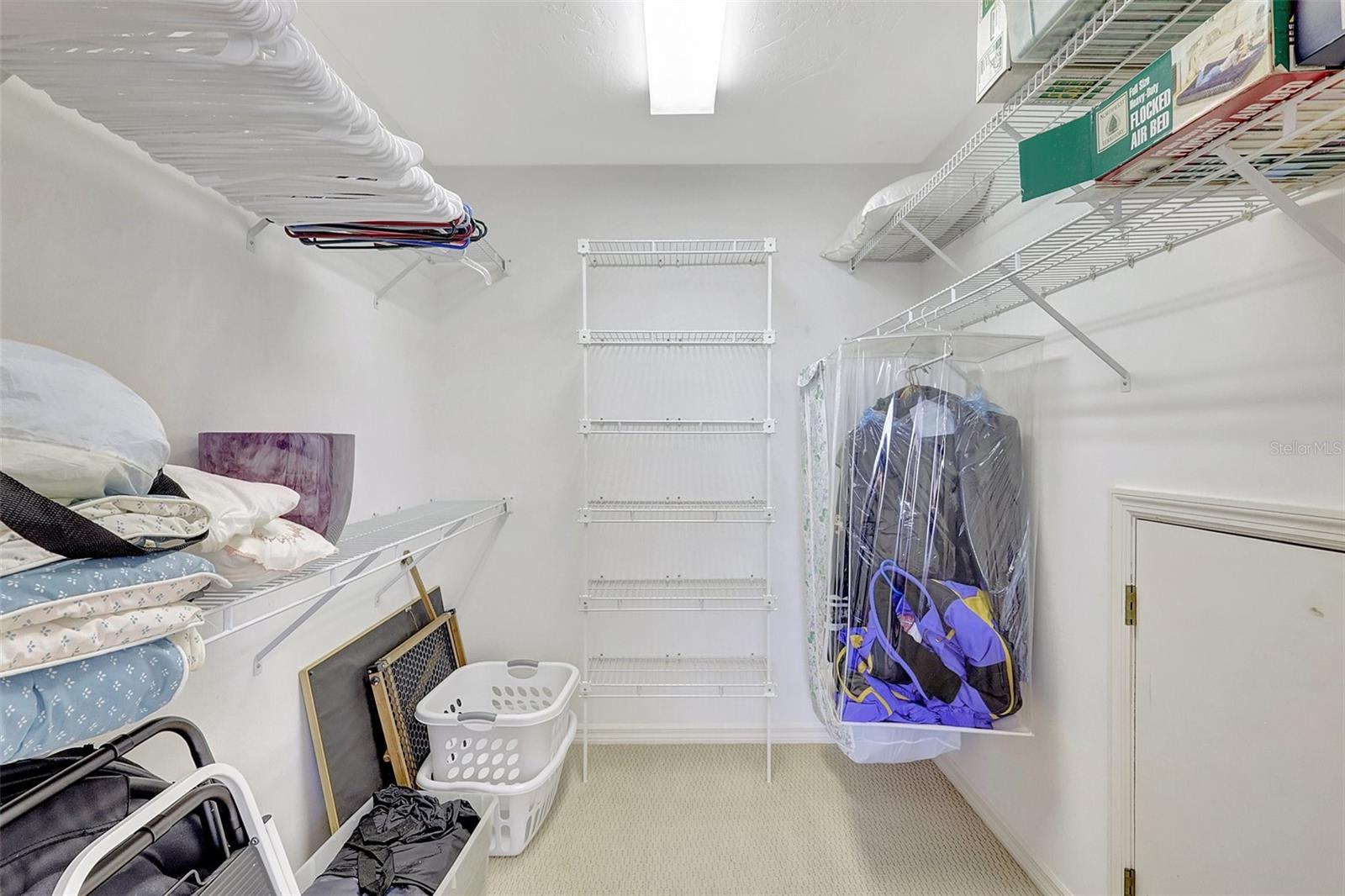 BAY ISLES - Residential