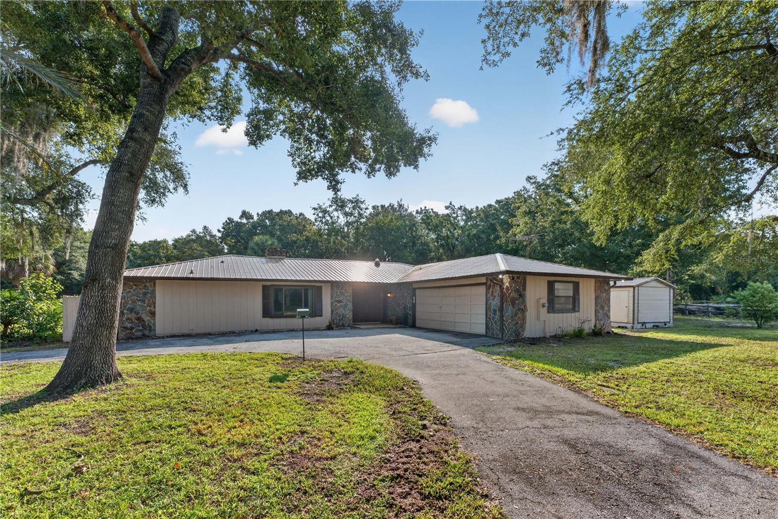 3385 WOODBERRY COURT
