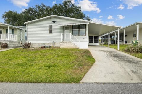 Photo of 347 Edgewood Boulevard, Lake Wales, FL 33898 (MLS # S5149201)