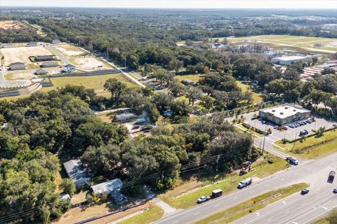Tiny photo for 2009 Robie Avenue, Mount Dora, FL 32757 (MLS # G5104159)