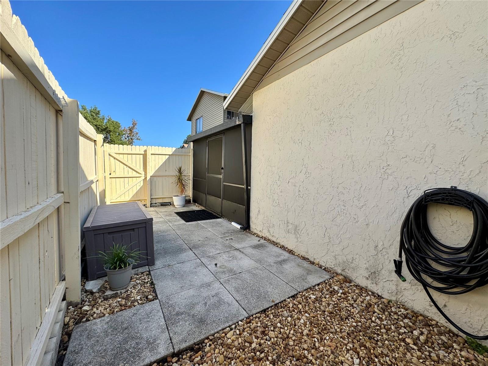 LAKE OLYMPIC TWNHS - Residential