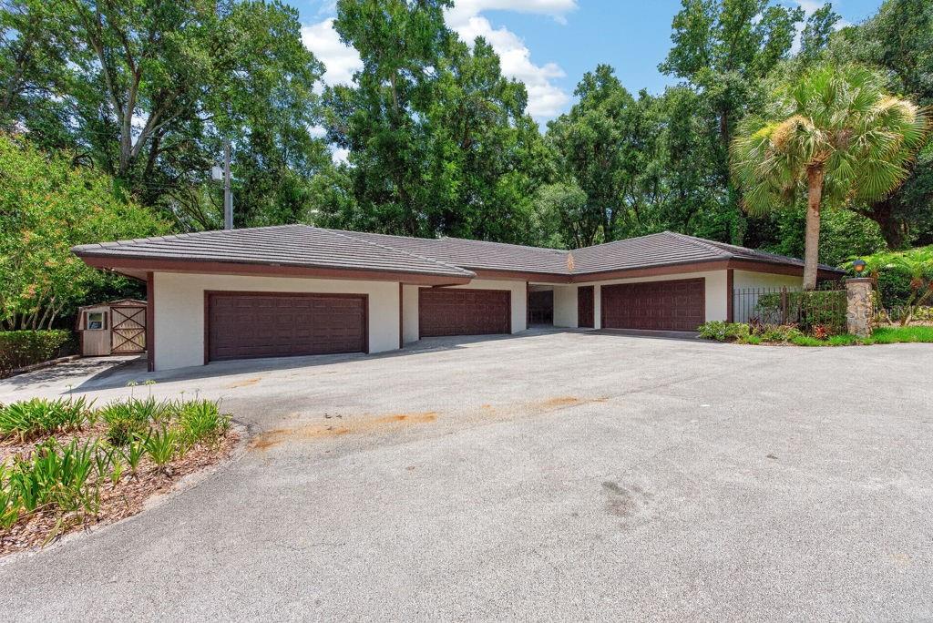 1007 LAKEWOOD DRIVE