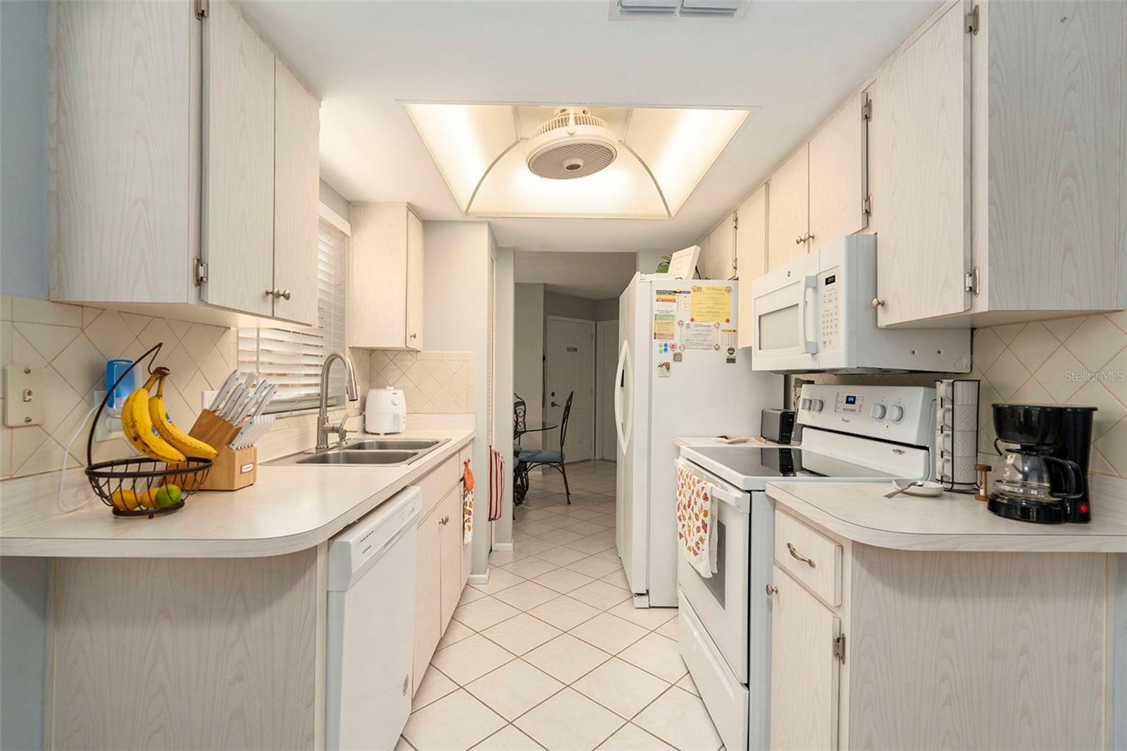 WEDGWOOD VILLAGE CONDOMINIUMS - Residential