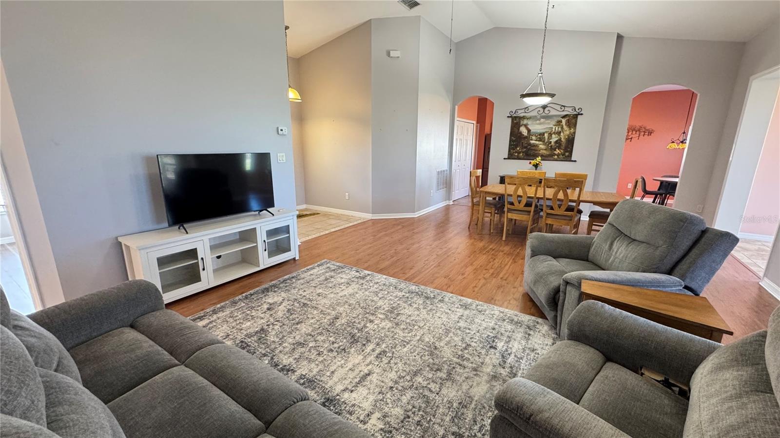 PLANTATION AT LEESBURG LONG MEADOW VILLAGE - Residential