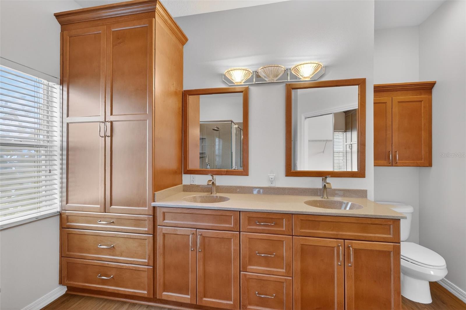 PLANTATION AT LEESBURG LONG MEADOW VILLAGE - Residential