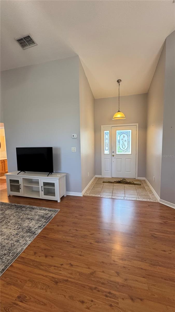 PLANTATION AT LEESBURG LONG MEADOW VILLAGE - Residential