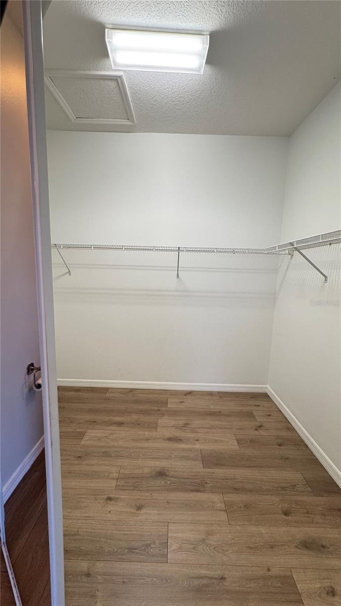 PLANTATION AT LEESBURG LONG MEADOW VILLAGE - Residential