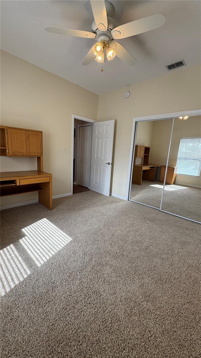 PLANTATION AT LEESBURG LONG MEADOW VILLAGE - Residential