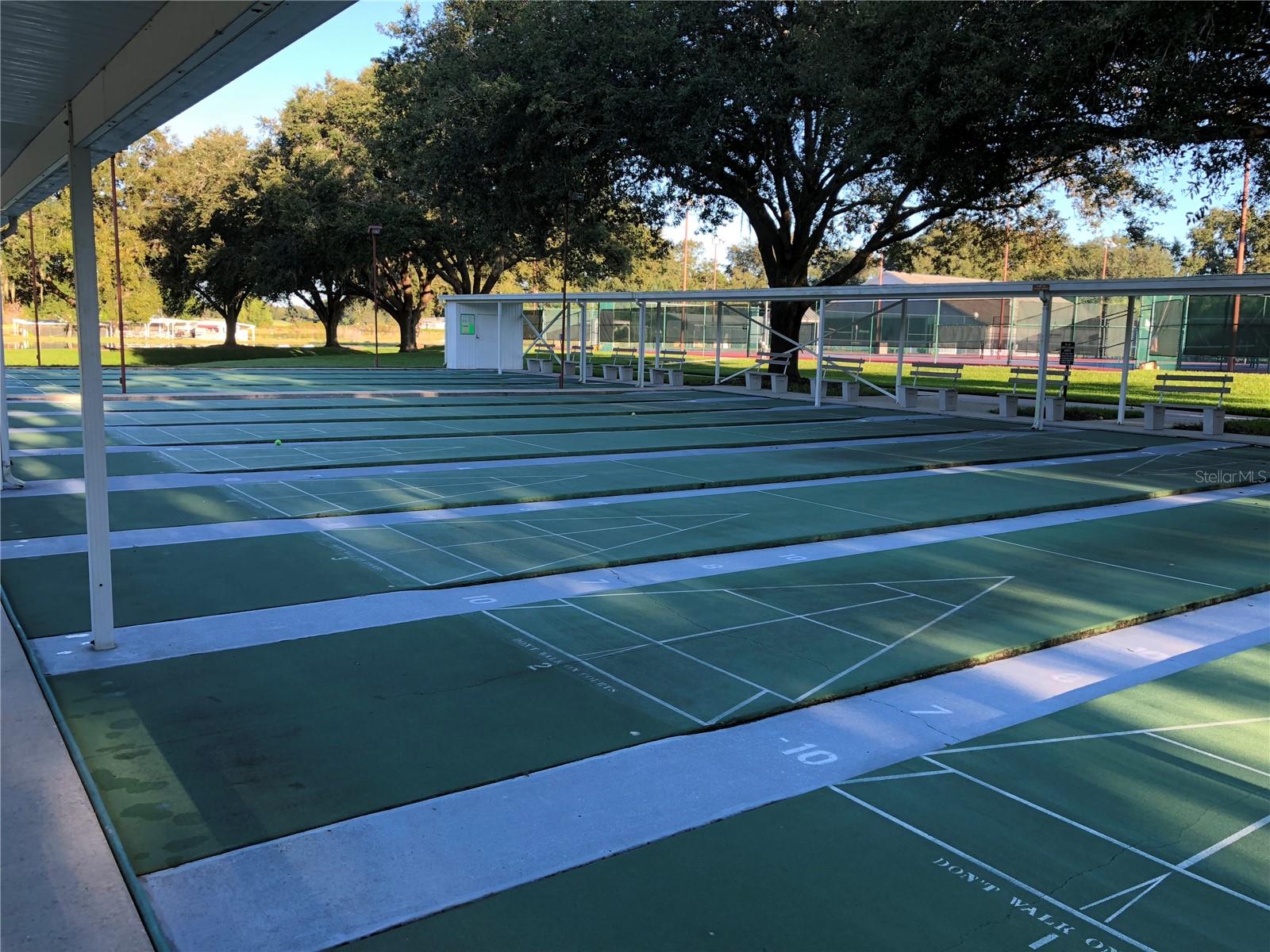 PLANTATION AT LEESBURG LONG MEADOW VILLAGE - Residential