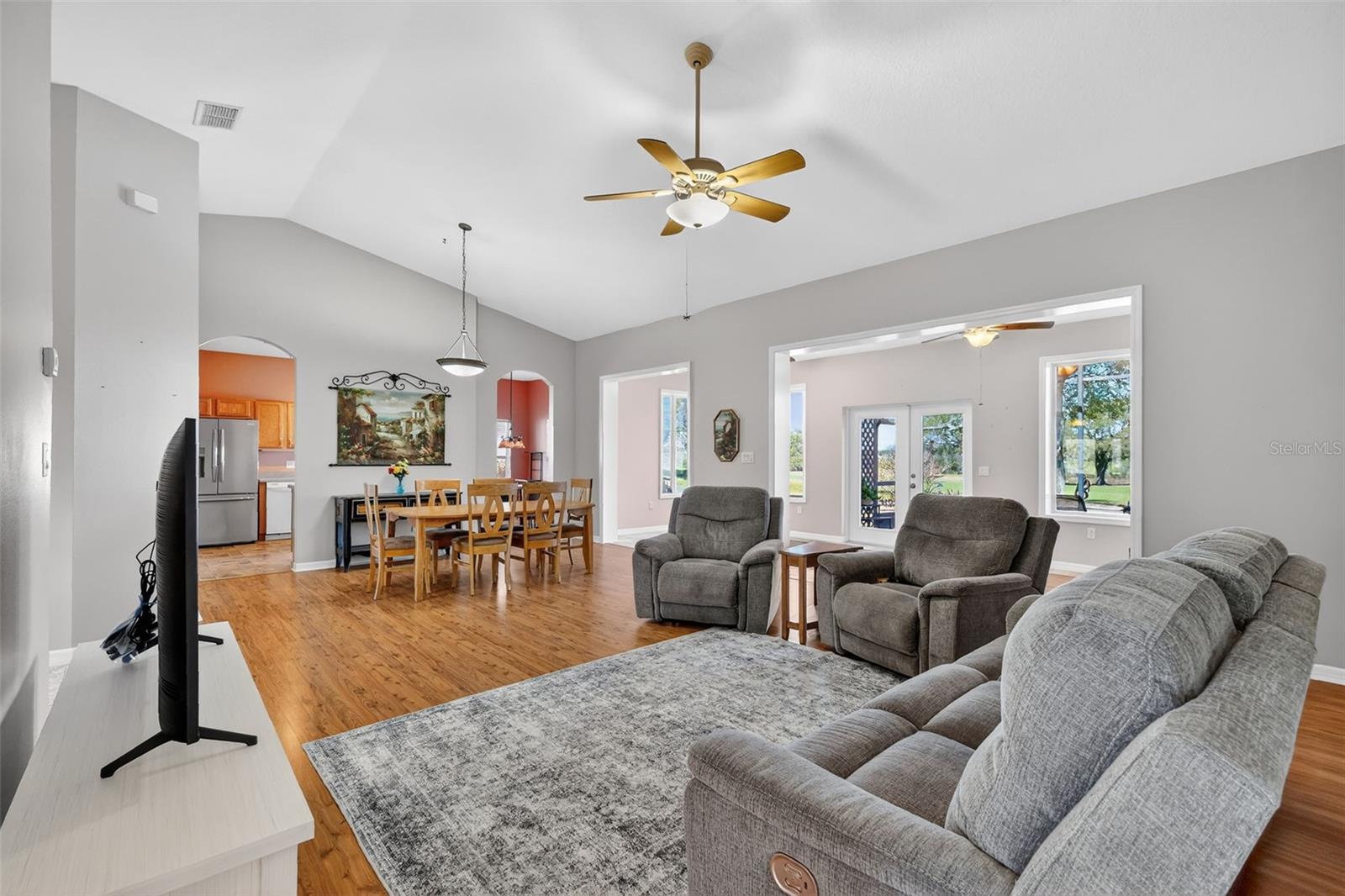 PLANTATION AT LEESBURG LONG MEADOW VILLAGE - Residential