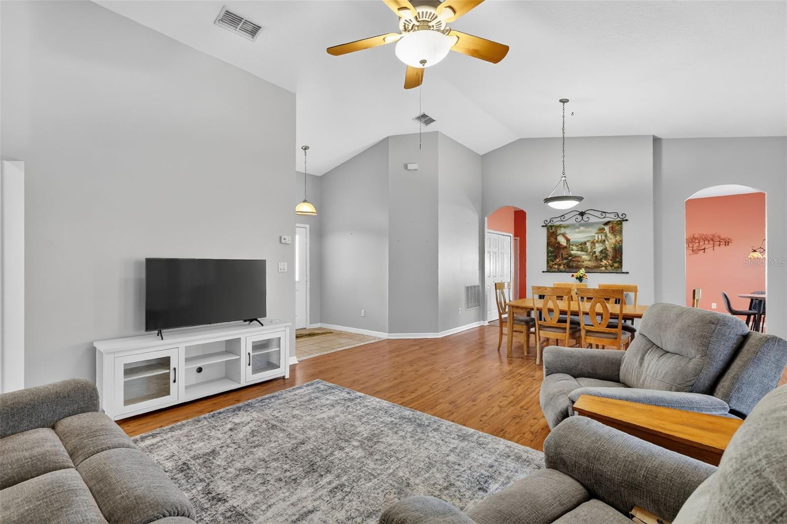 PLANTATION AT LEESBURG LONG MEADOW VILLAGE - Residential