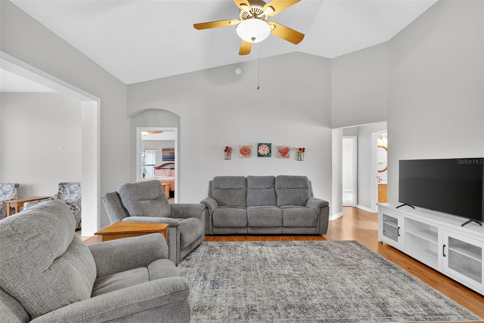 PLANTATION AT LEESBURG LONG MEADOW VILLAGE - Residential