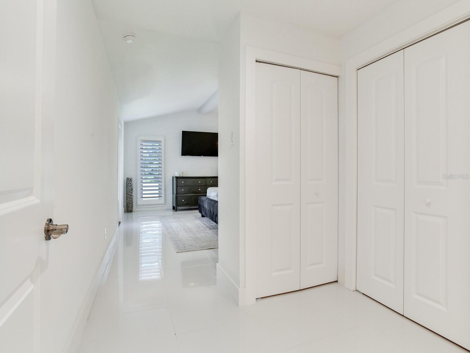 VILLAS AT CYPRESS RUN - Residential