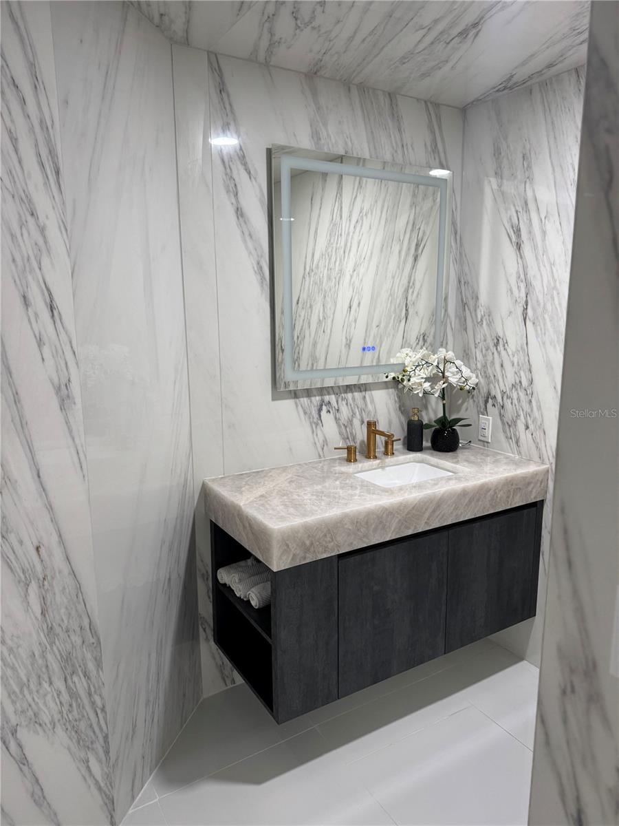 VILLAS AT CYPRESS RUN - Residential