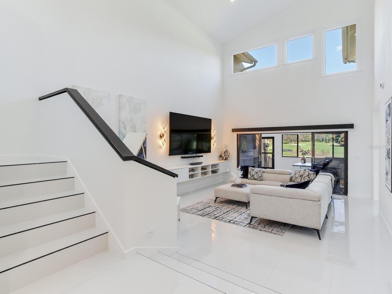 VILLAS AT CYPRESS RUN - Residential