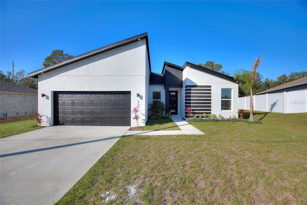 Photo of 337 Hibiscus Drive, Kissimmee, FL 34759 (MLS # O6378827)
