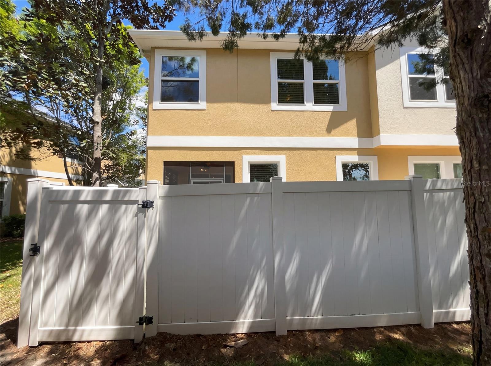 OASIS COVE II/LAKESIDE VILLAGE #XI - Residential